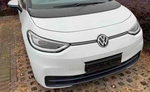 大眾id.3實(shí)車在國(guó)內(nèi)正式亮相 或?qū)⒚髂暾絿?guó)產(chǎn)上市